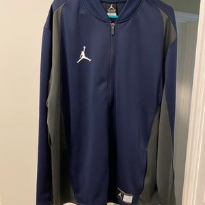 Air Jordan jump man logo jacket size xxl